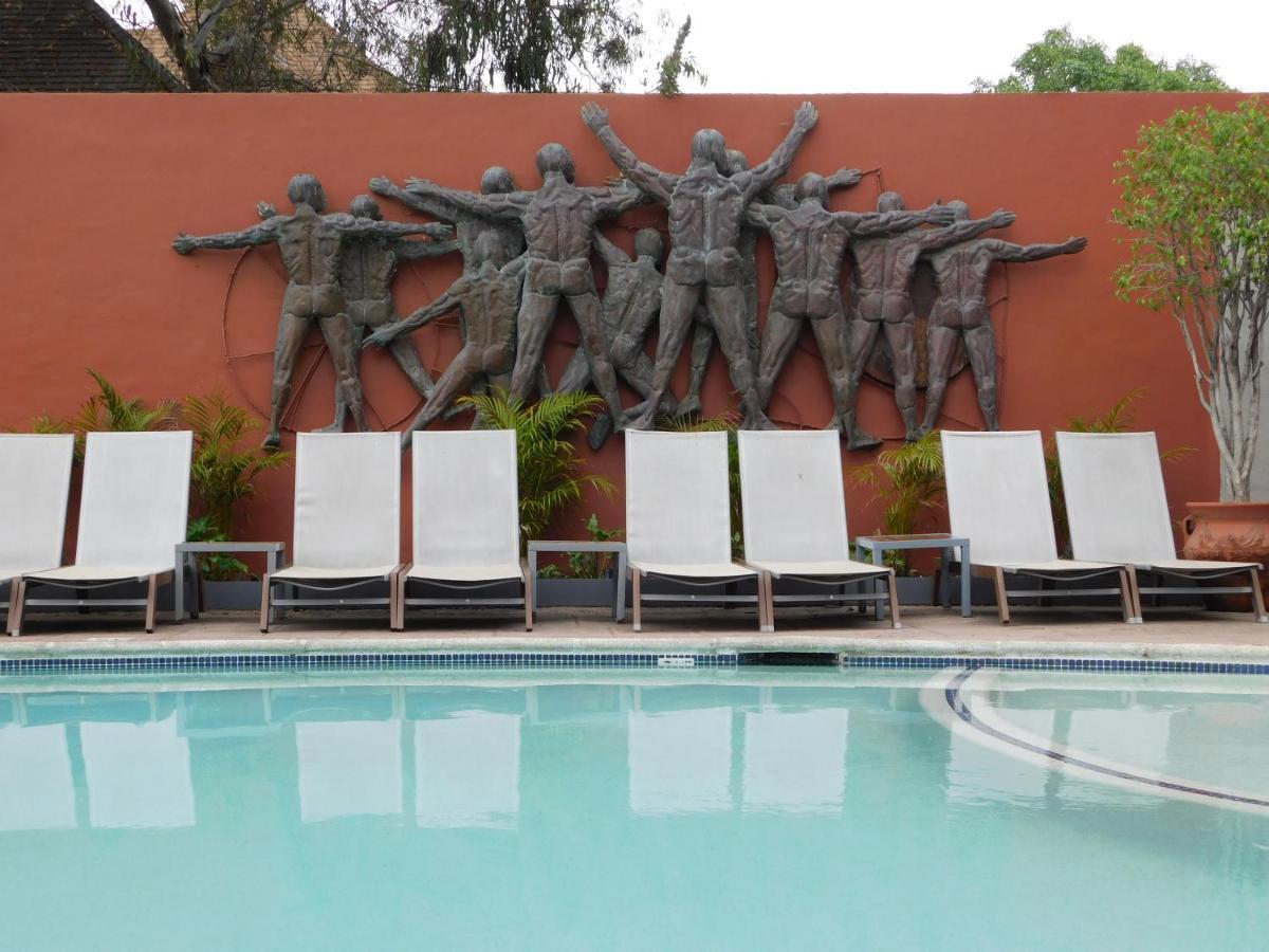 Hotel Palacio Azteca Tijuana Exterior photo